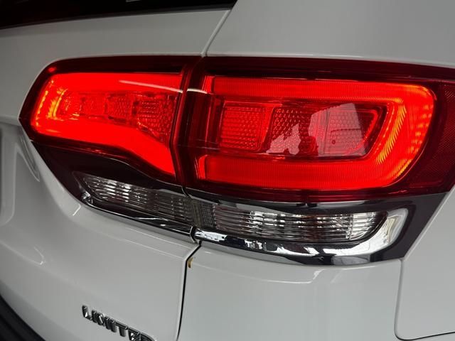 Jeep GRAND CHEROKEE 2020-09 23437-8
