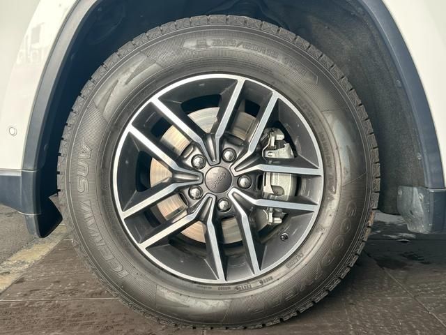 Jeep GRAND CHEROKEE 2020-09 23437-9