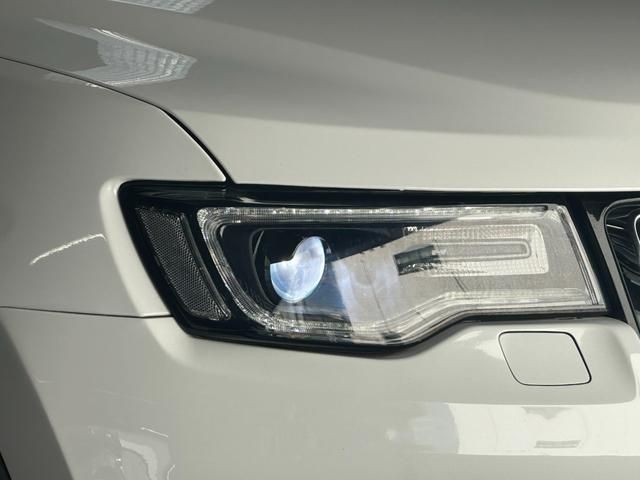 Jeep GRAND CHEROKEE 2020-09 23437-7