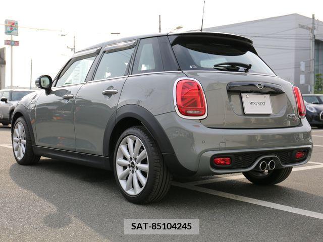 Bmw MINI 2019-02 277346-6