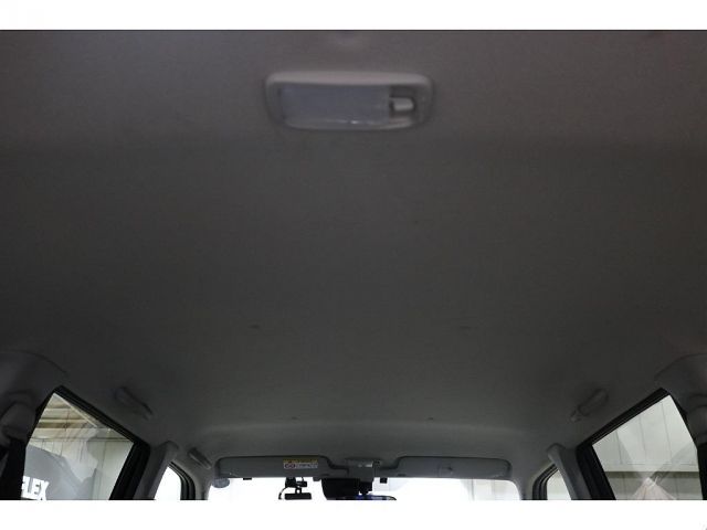 Toyota SUCCEED VAN 2018-01 13622-12