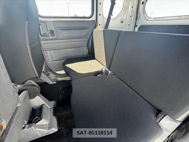 Honda N-VAN 2018-12 282602-18