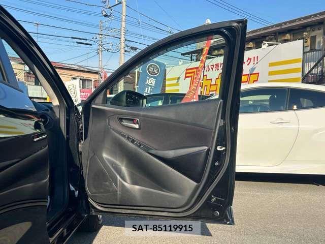 Mazda DEMIO 2019-06 336525-11