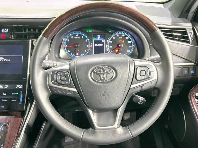 Toyota HARRIER 2016-12 194401-11