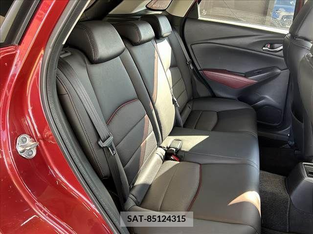 Mazda CX-3 2015-03 215267-9