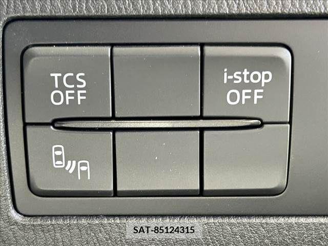 Mazda CX-3 2015-03 215267-6