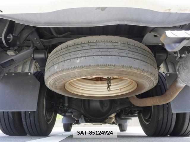 Toyota DYNA ROUTE VAN 2015-09 347387-6