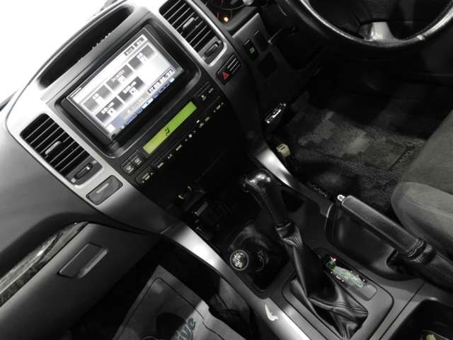 Toyota PRADO 2008-03 23248-2