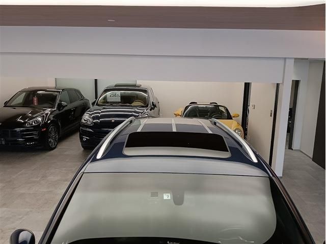 Porsche CAYENNE 2012-07 17455-25