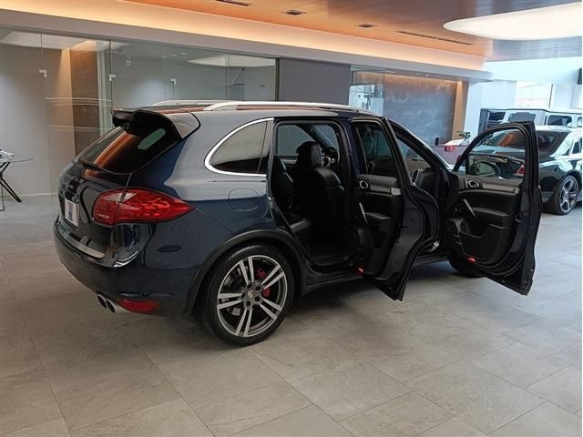 Porsche CAYENNE 2012-07 17455-9