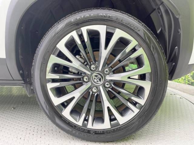 Toyota YARIS CROSS 2023-01 14221-19