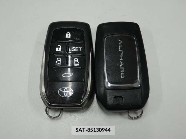Toyota ALPHARD 2016-01 376382-29