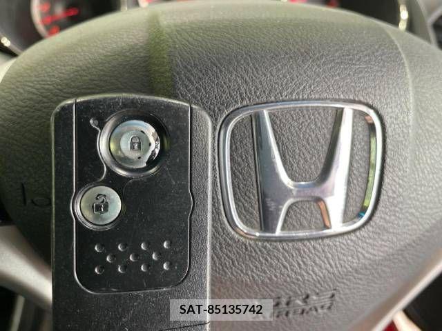 Honda FIT 2011-09 269503-4
