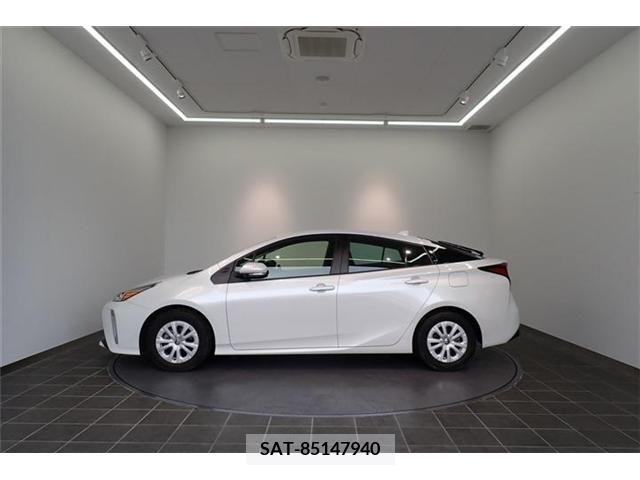 Toyota PRIUS 2021-09 375089-28