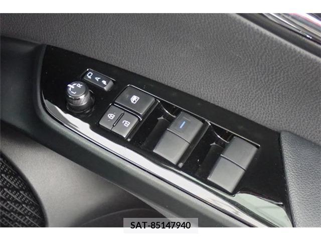 Toyota PRIUS 2021-09 375089-20
