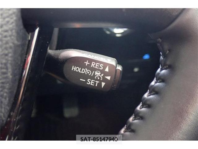 Toyota PRIUS 2021-09 375089-19