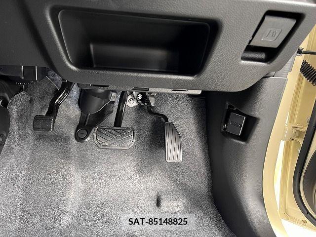 Suzuki HUSTLER 2024-03 246798-19