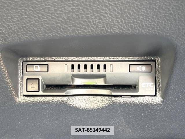 Toyota PRIUS 2017-06 386707-8