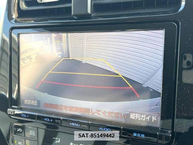 Toyota PRIUS 2017-06 386707-3