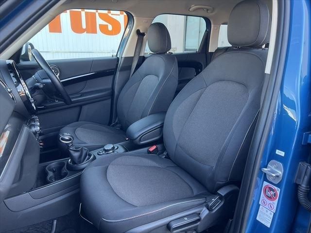 Bmw MINI 2017-03 14972-21