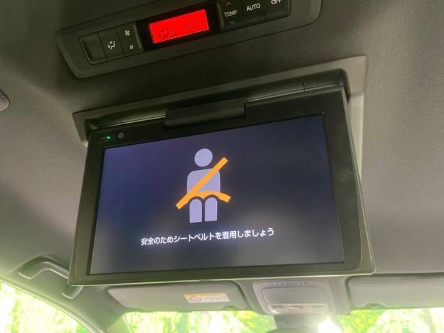 Toyota ESQUIRE 2019-03 185734-4