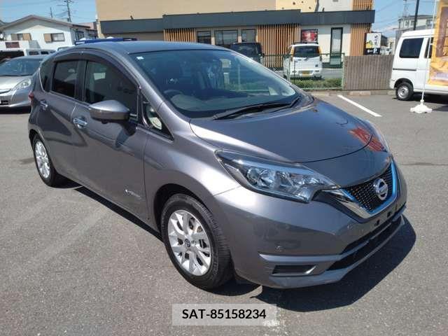 Nissan NOTE 2018-09 328756-1