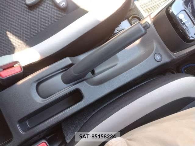 Nissan NOTE 2018-09 328756-14