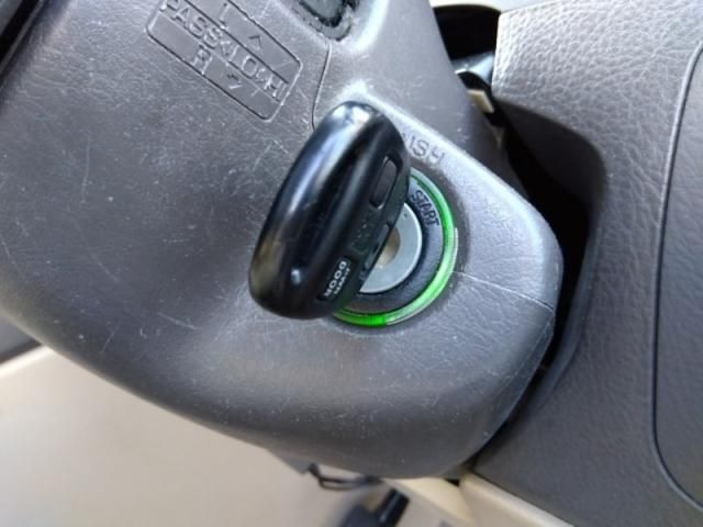 Toyota ALPHARD 2005-01 188735-7