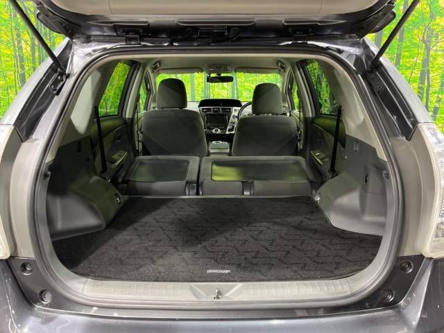 Toyota PRIUS ALPHA 2012-03 182939-10