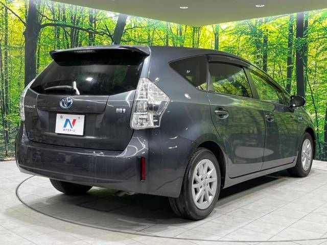 Toyota PRIUS ALPHA 2012-03 182939-17