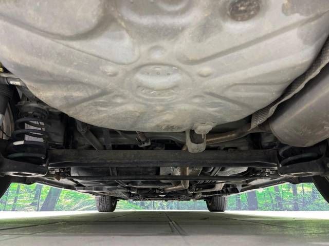 Toyota PRIUS ALPHA 2012-03 182939-19