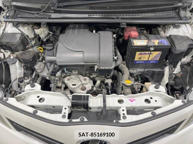 Toyota VITZ 2011-07 256659-18