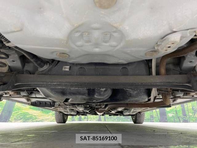Toyota VITZ 2011-07 256659-19