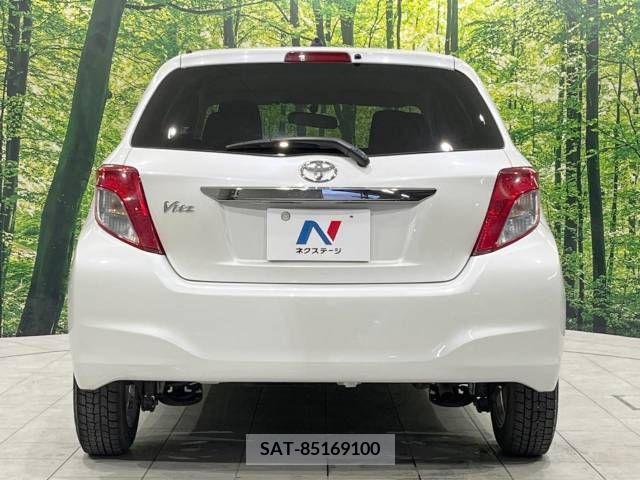Toyota VITZ 2011-07 256659-15