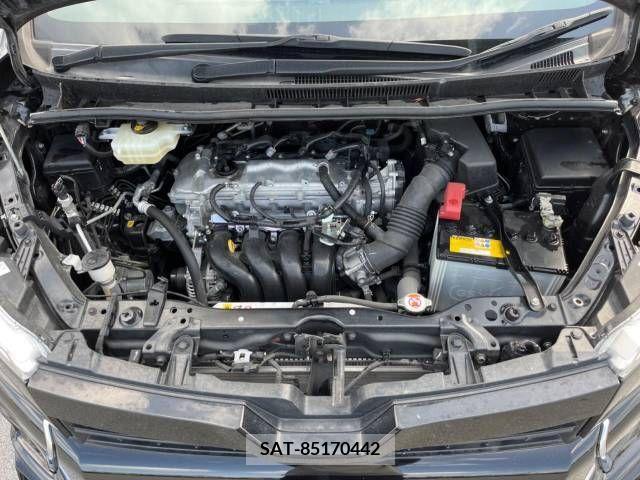 Toyota VOXY 2019-09 254087-9