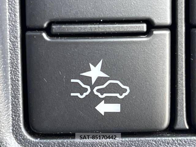 Toyota VOXY 2019-09 254087-6