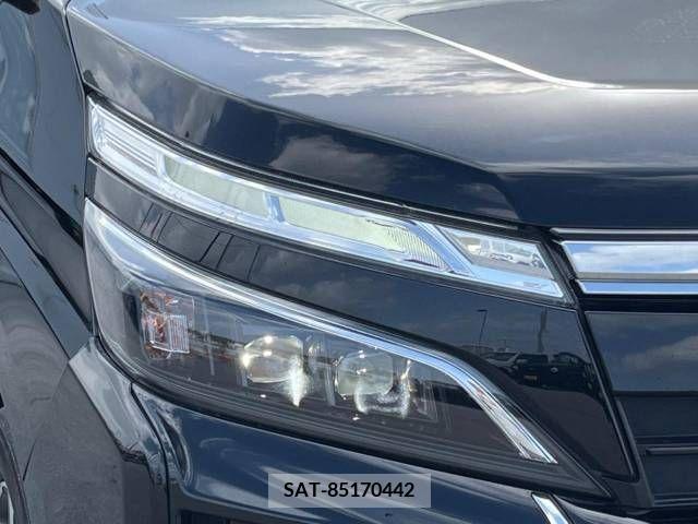 Toyota VOXY 2019-09 254087-16