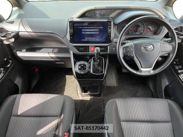 Toyota VOXY 2019-09 254087-1