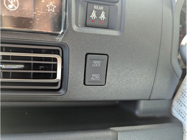 Daihatsu ATRAI 2023-10 190573-19