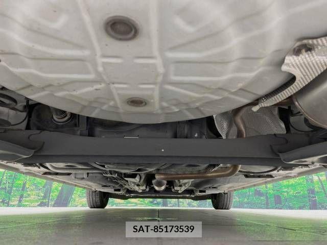 Nissan NOTE 2017-05 348500-18