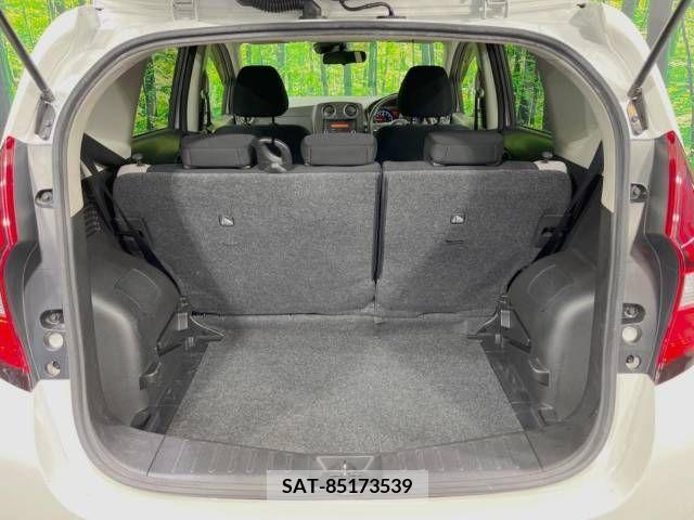 Nissan NOTE 2017-05 348500-9