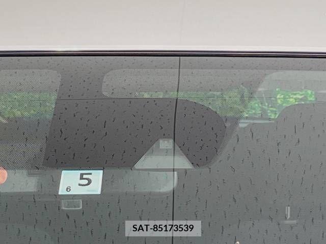 Nissan NOTE 2017-05 348500-2