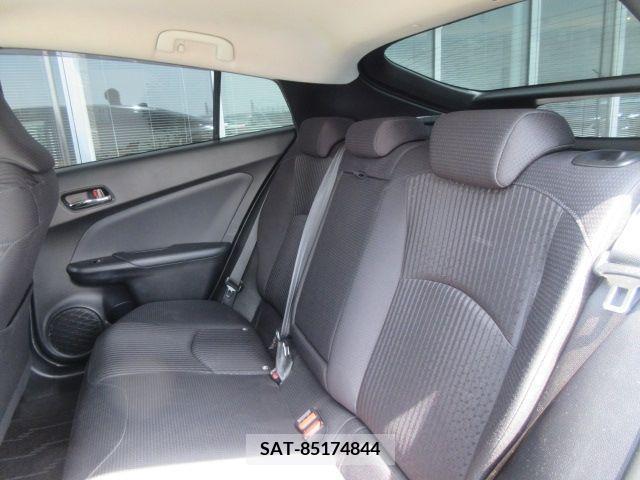 Toyota PRIUS 2017-03 282043-5