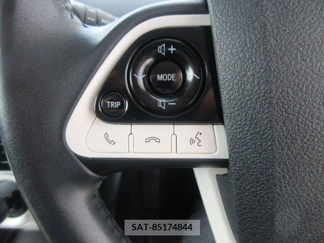 Toyota PRIUS 2017-03 282043-20
