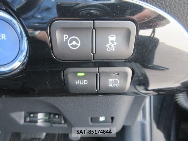 Toyota PRIUS 2017-03 282043-18