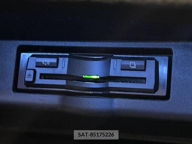 Toyota HARRIER 2016-01 219670-7