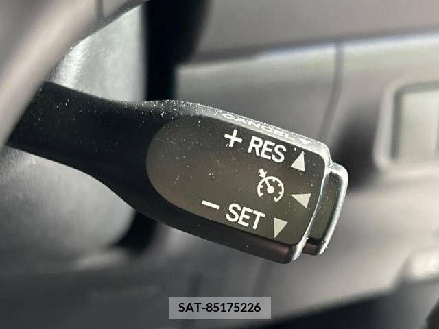 Toyota HARRIER 2016-01 219670-4