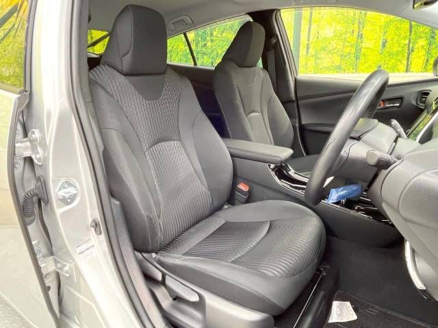 Toyota PRIUS 2018-12 194256-8