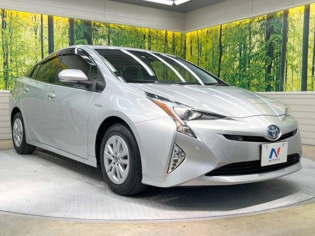 Toyota PRIUS 2018-12 194256-16