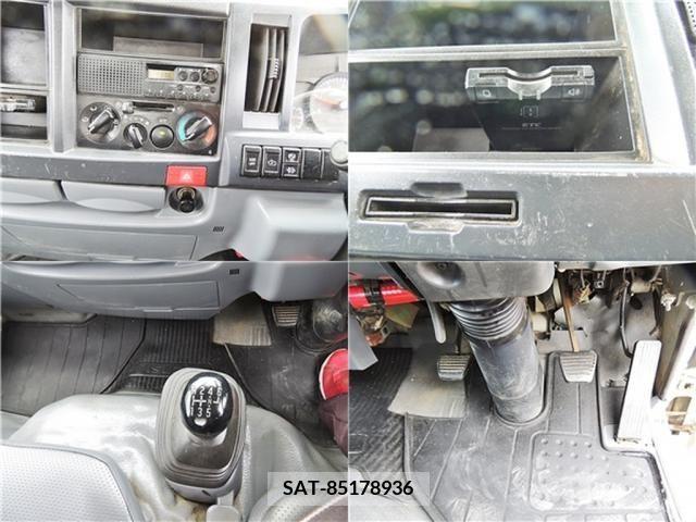 Isuzu ELF TRUCK 2014-11 323962-13